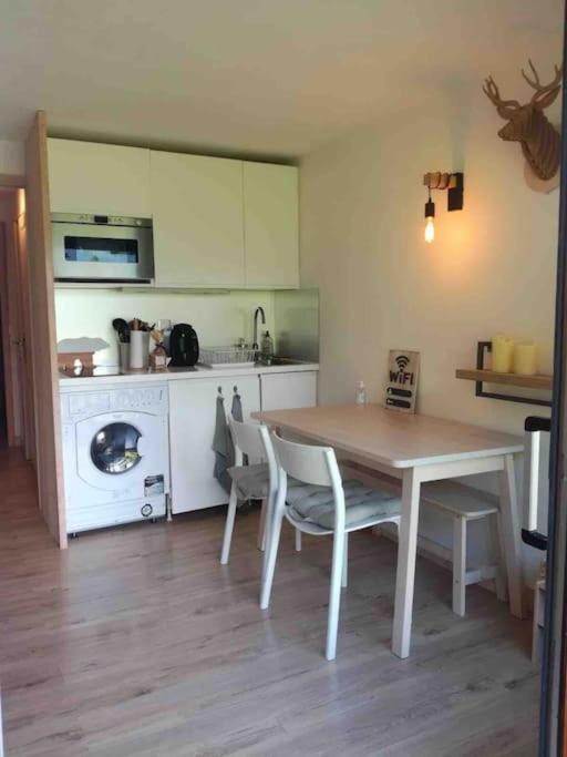 La Marmotte: Vue Mont Blanc, Terrasse, Parking Apartment Combloux Exterior photo
